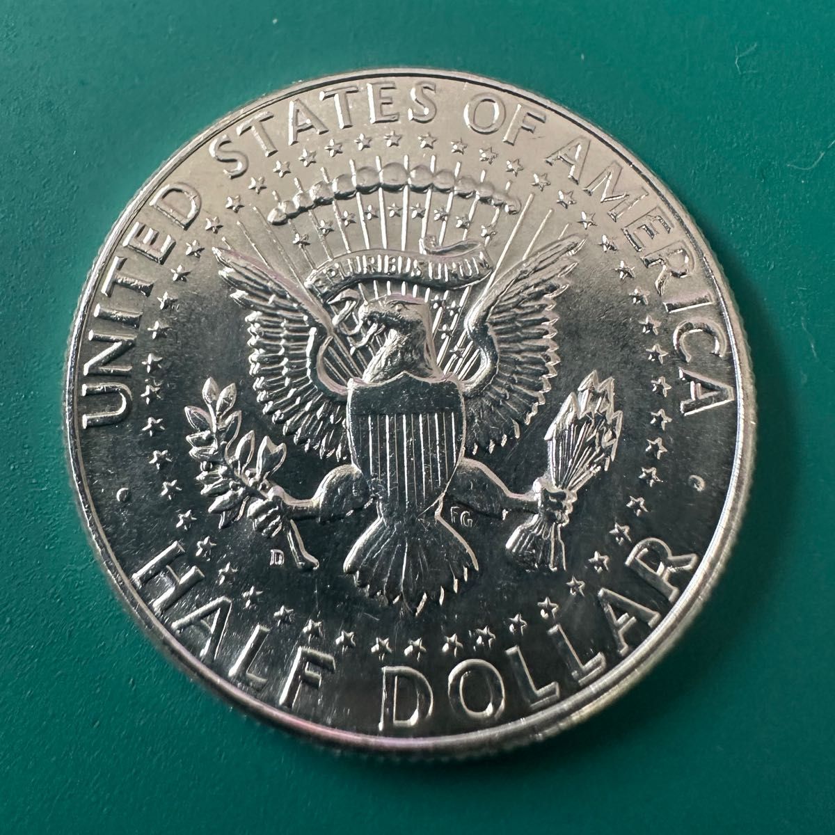 アメリカ 1964年 ケネディ ハーフダラー 本物 銀貨 50セント Dマーク