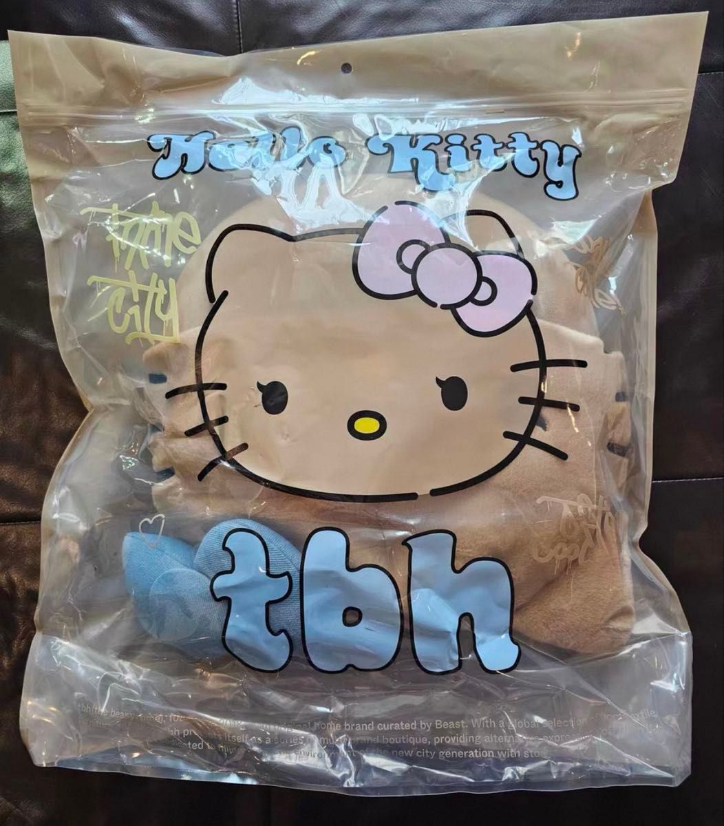 海外限定Hello Kitty x TBH ネックピロー｜Yahoo!フリマ（旧PayPayフリマ）