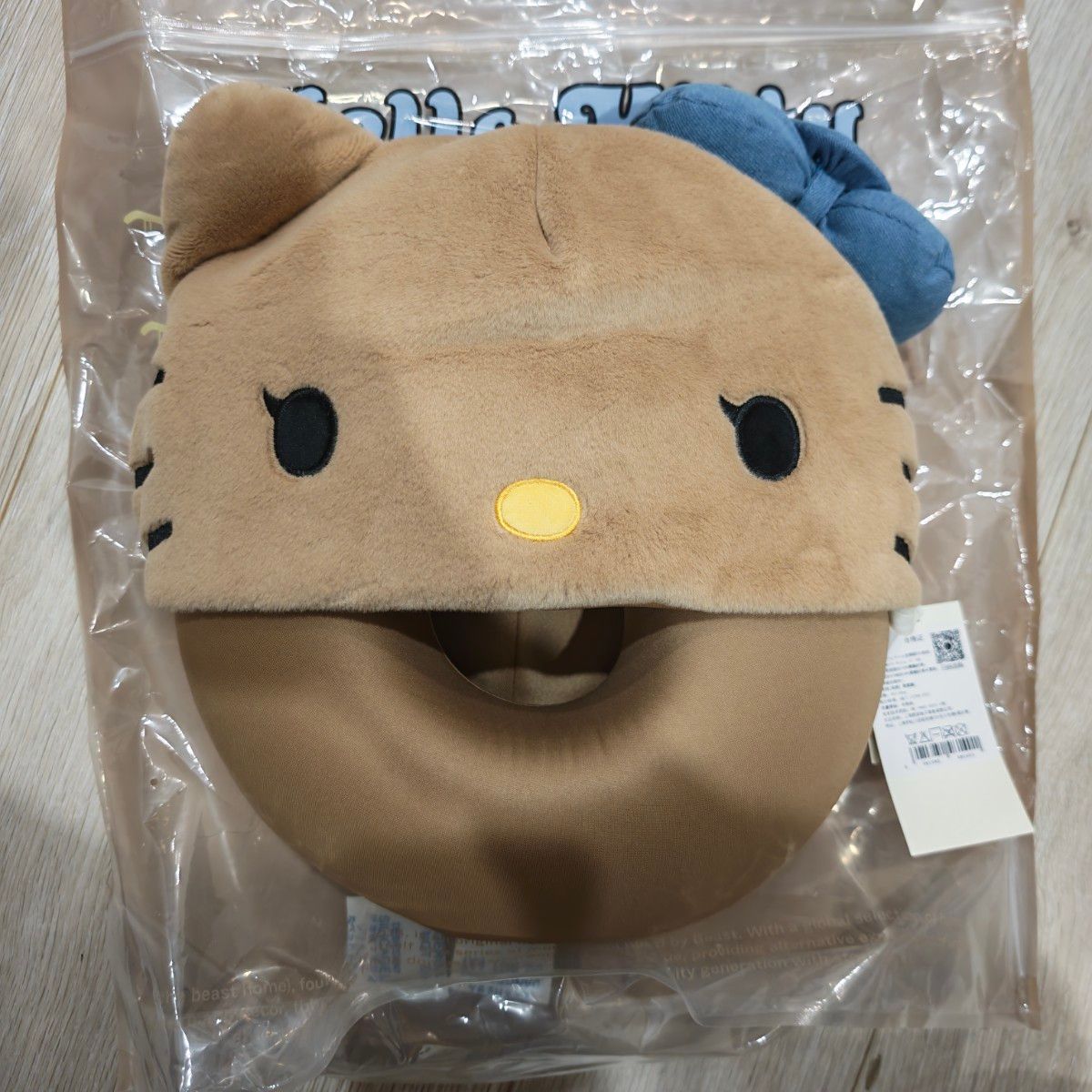 ハローキティ日焼 Hello Kitty tbh 海外限定 ネックピロー｜Yahoo