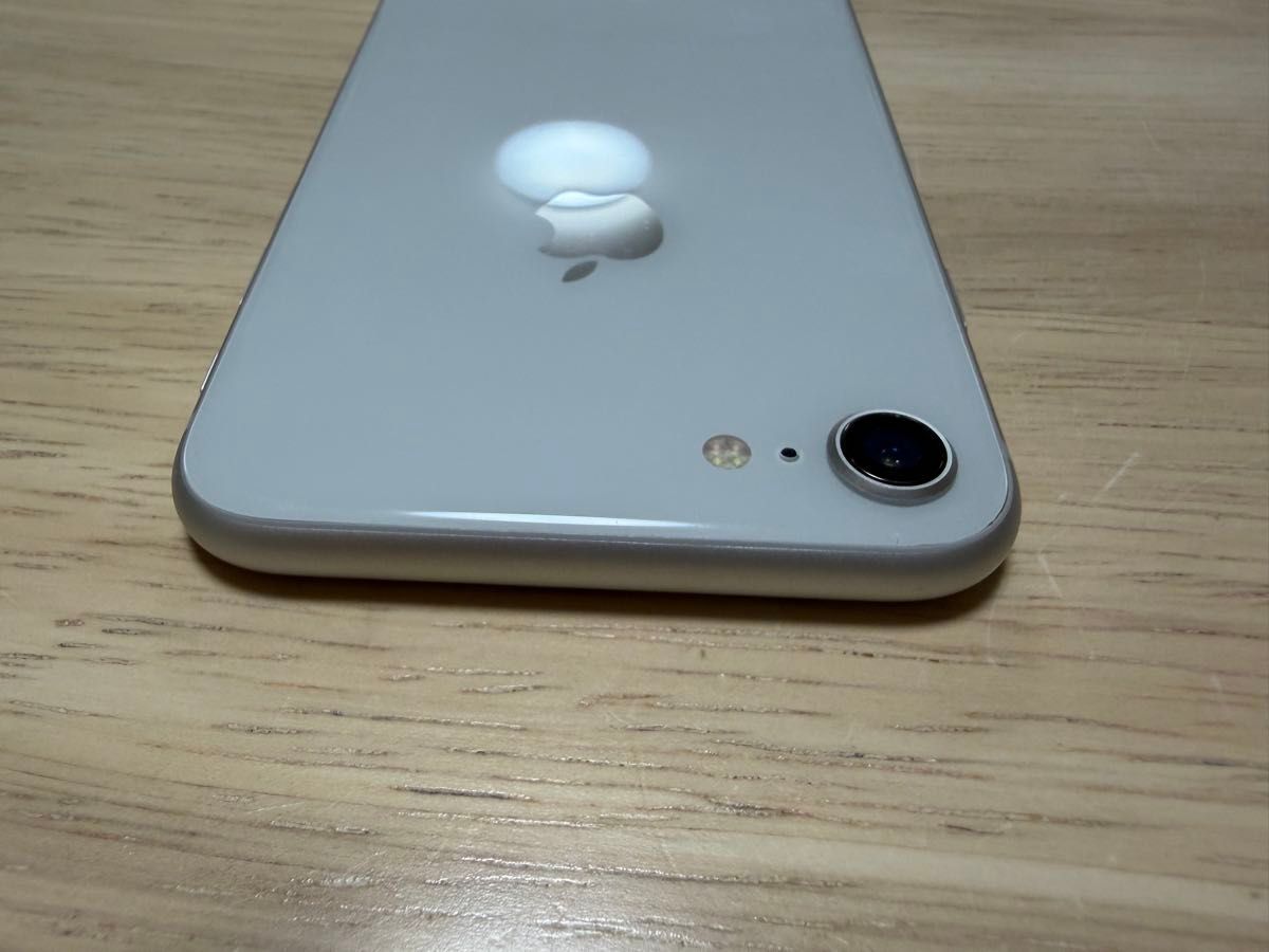 iPhone 8 Silver 256GB SIMフリー Apple iPhone 8 256GB SIMフリー