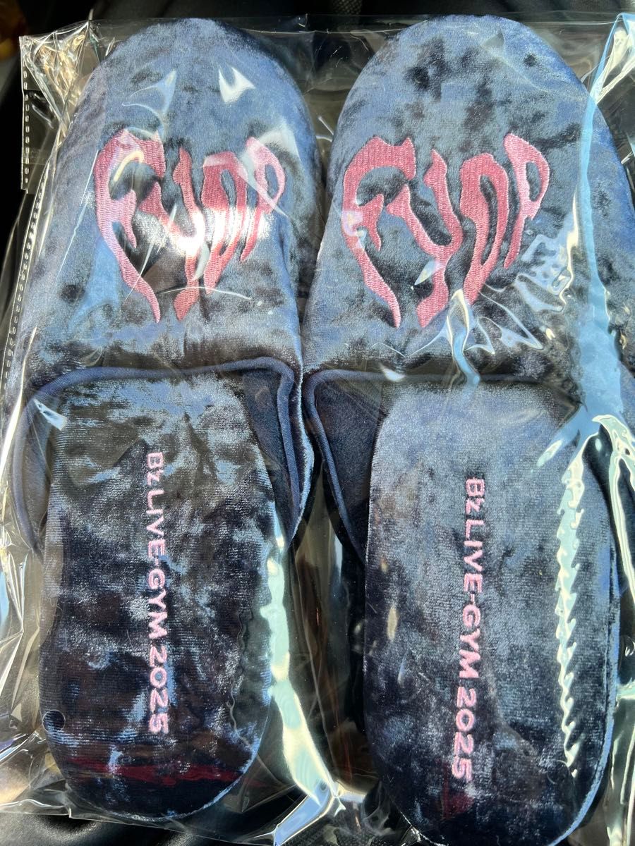 B'z 福岡から販売開始 B'z LIVE-GYM FYOP ルームスリッパ L(ラストワン