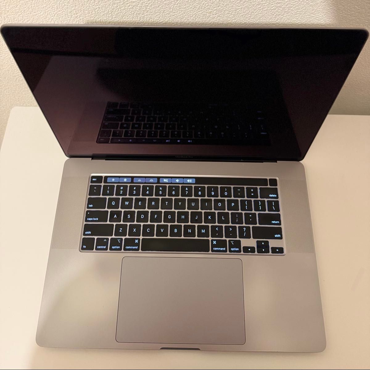 Macbook Pro 2019 16インチ Windows 11 Pro｜Yahoo!フリマ（旧PayPay