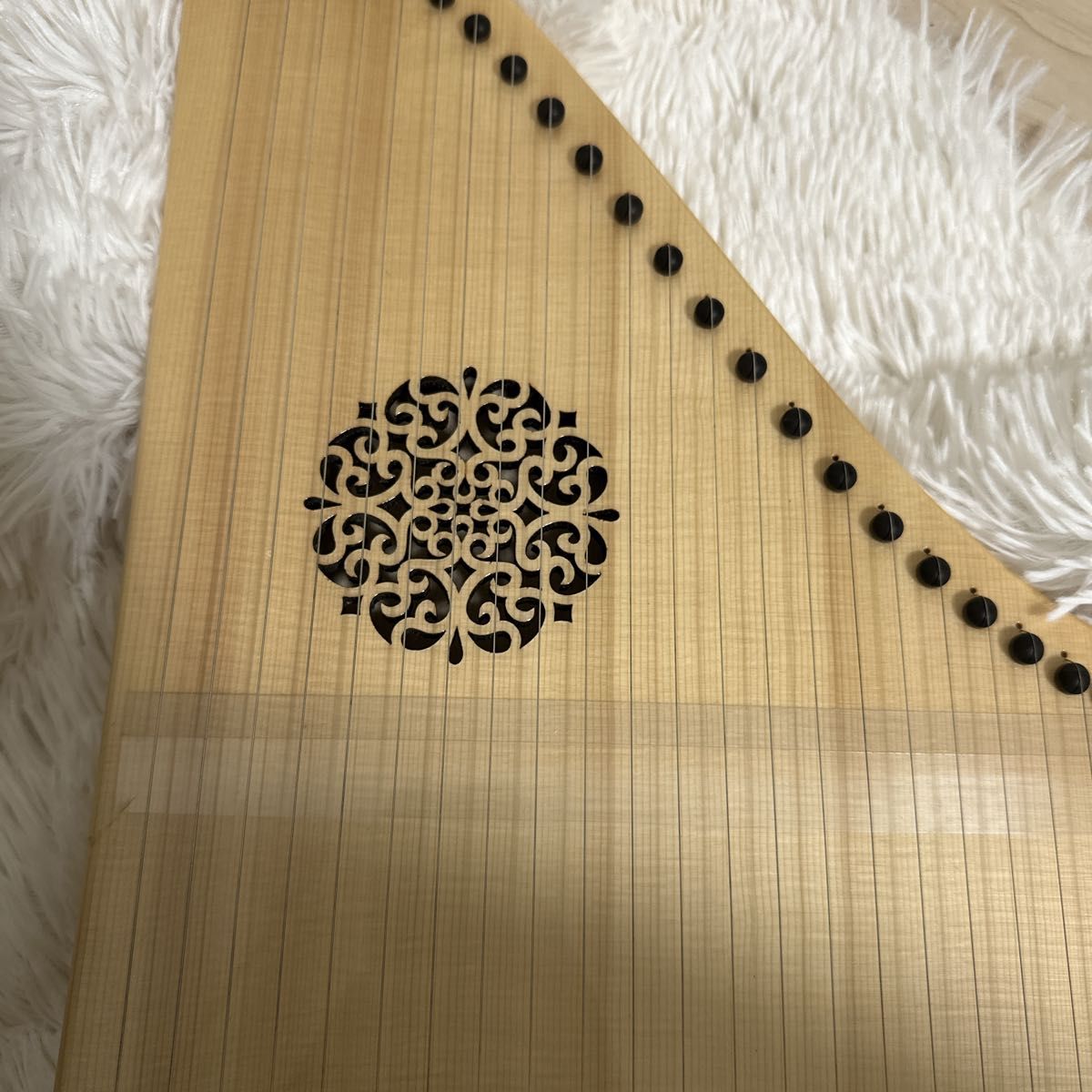 美品ヘルマンハープ ローレライシリーズ ゴールド Mタイプ 25弦 2013年