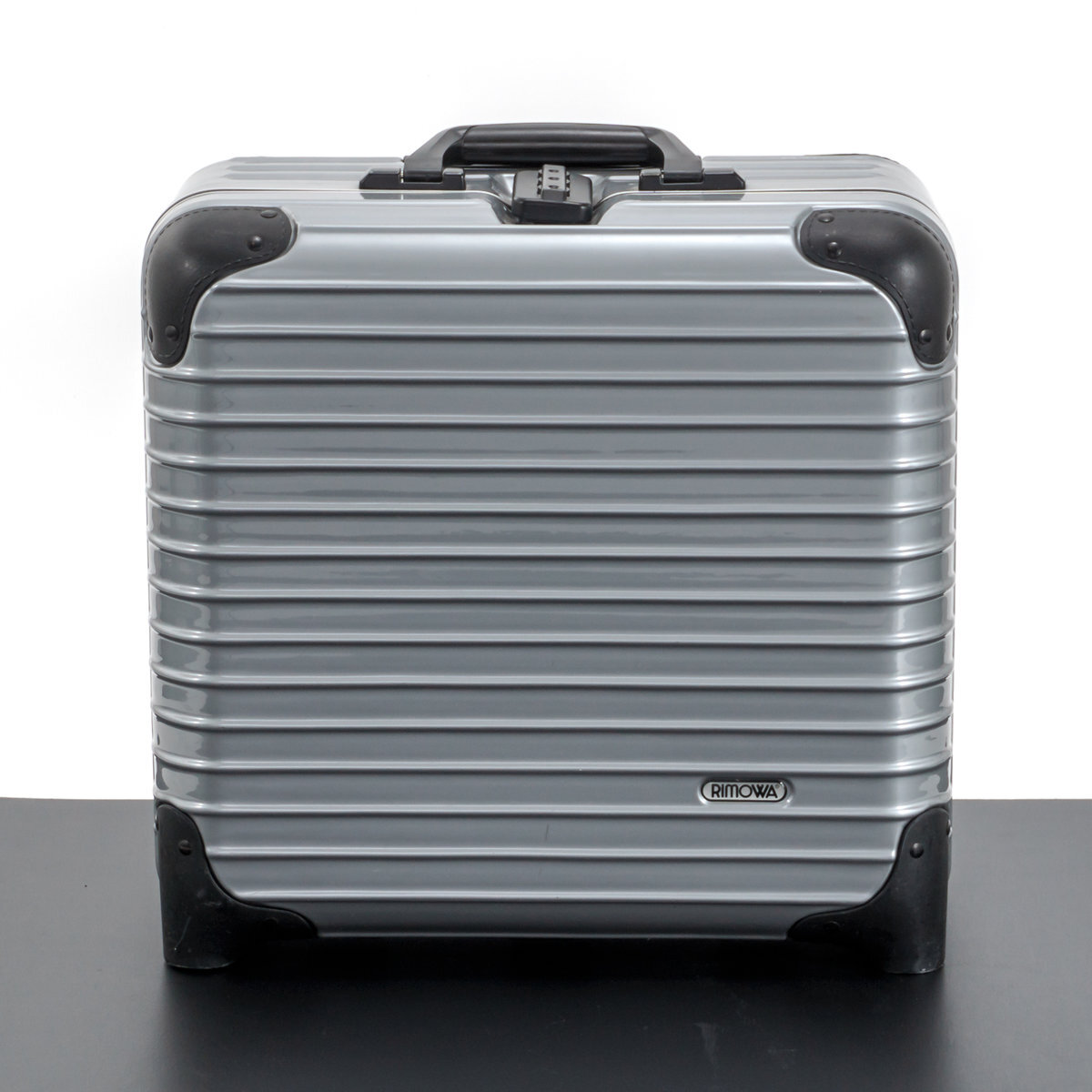 RIMOWA リモワ SAMBA サンバ 25L 機内持ち込み 2輪 ビジネストローリー