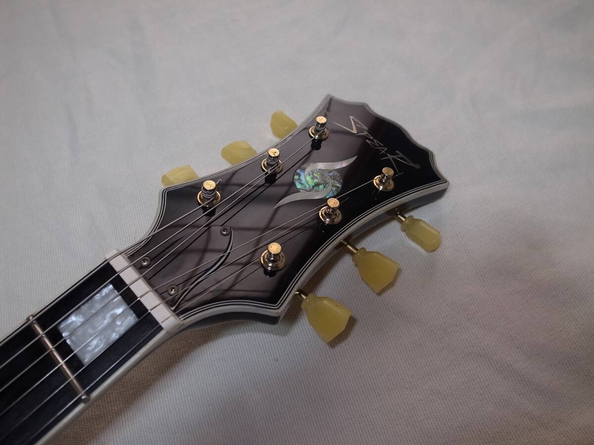 レア SPEAR スピアー アーチトップ・セミアコ構造 LP カスタムタイプ 美品