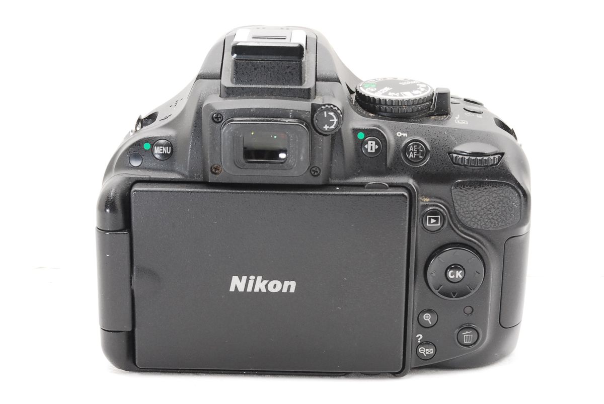 Nikon D5200 ダブルレンズセット 画面反転で自撮り可能 97k2300