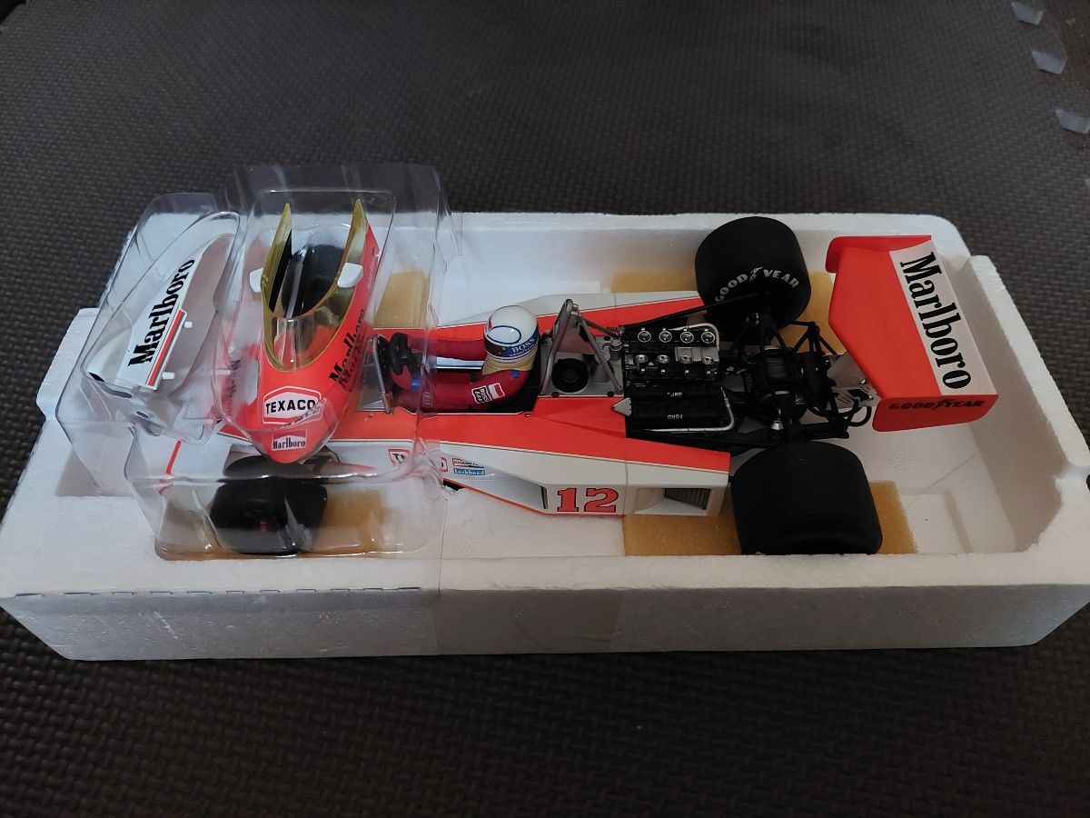 PMA 1/18 ＃12 マクラーレン M23 J・マス Marlboloロゴ PMA 1/18