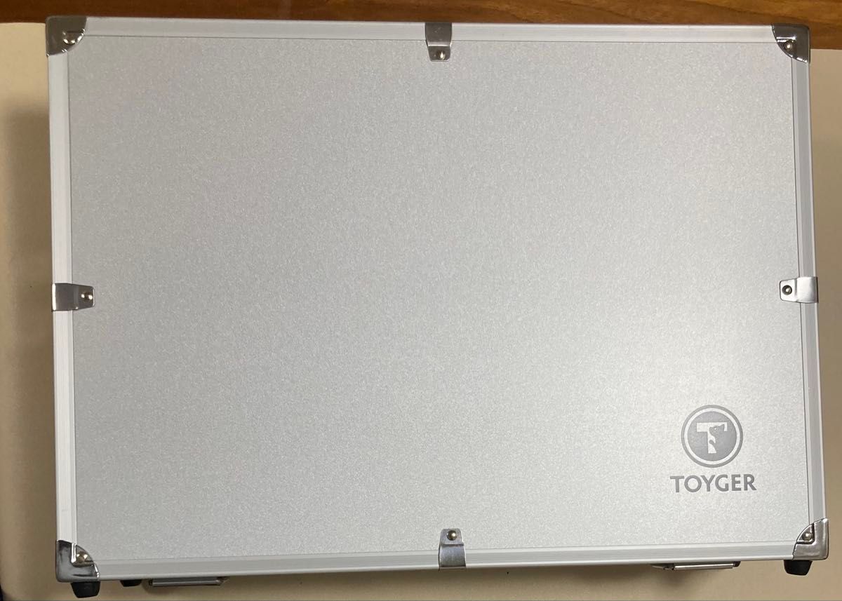 TOYGER CEO Storage カード5000枚以上 収納可能 アルミ製 アタッシュ