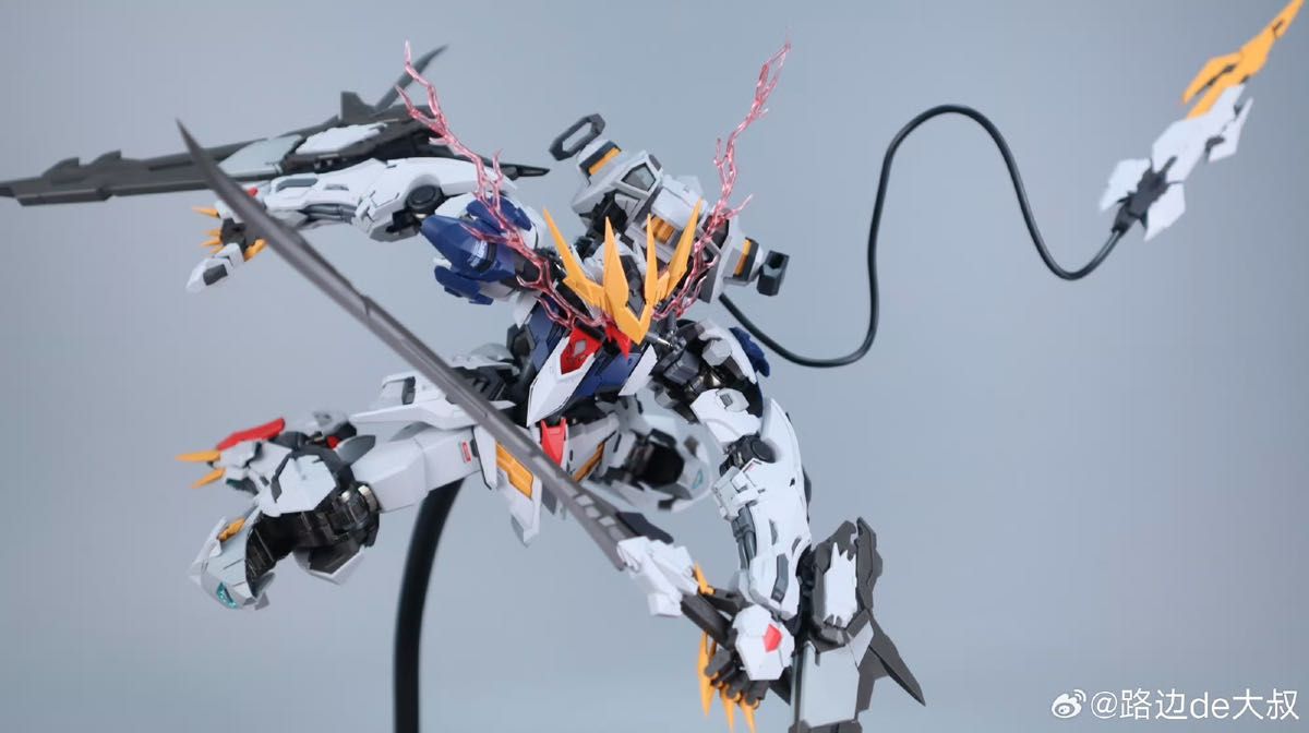 WOLF MODEL（ウルフテクノロジー） 1/100 「狼王」バルバトス 新品・未