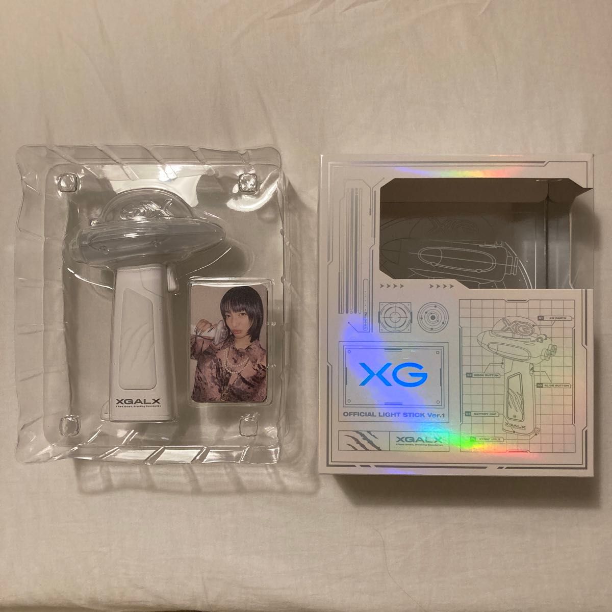 XG OFFICIAL LIGHT STICK Ver 1（w/XG Trading Card / Set of 7