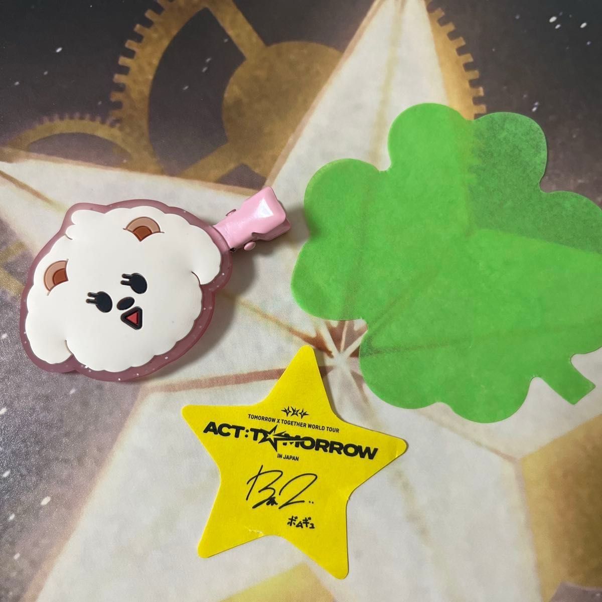 ボムギュ バムグッ ヘアクリップ 落下物 星 クローバー TXT プルバトゥ