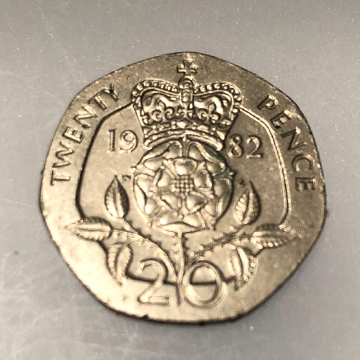 イギリス 20ペンス 100枚 エリザベス 硬貨 古銭 まとめ売り イギリス