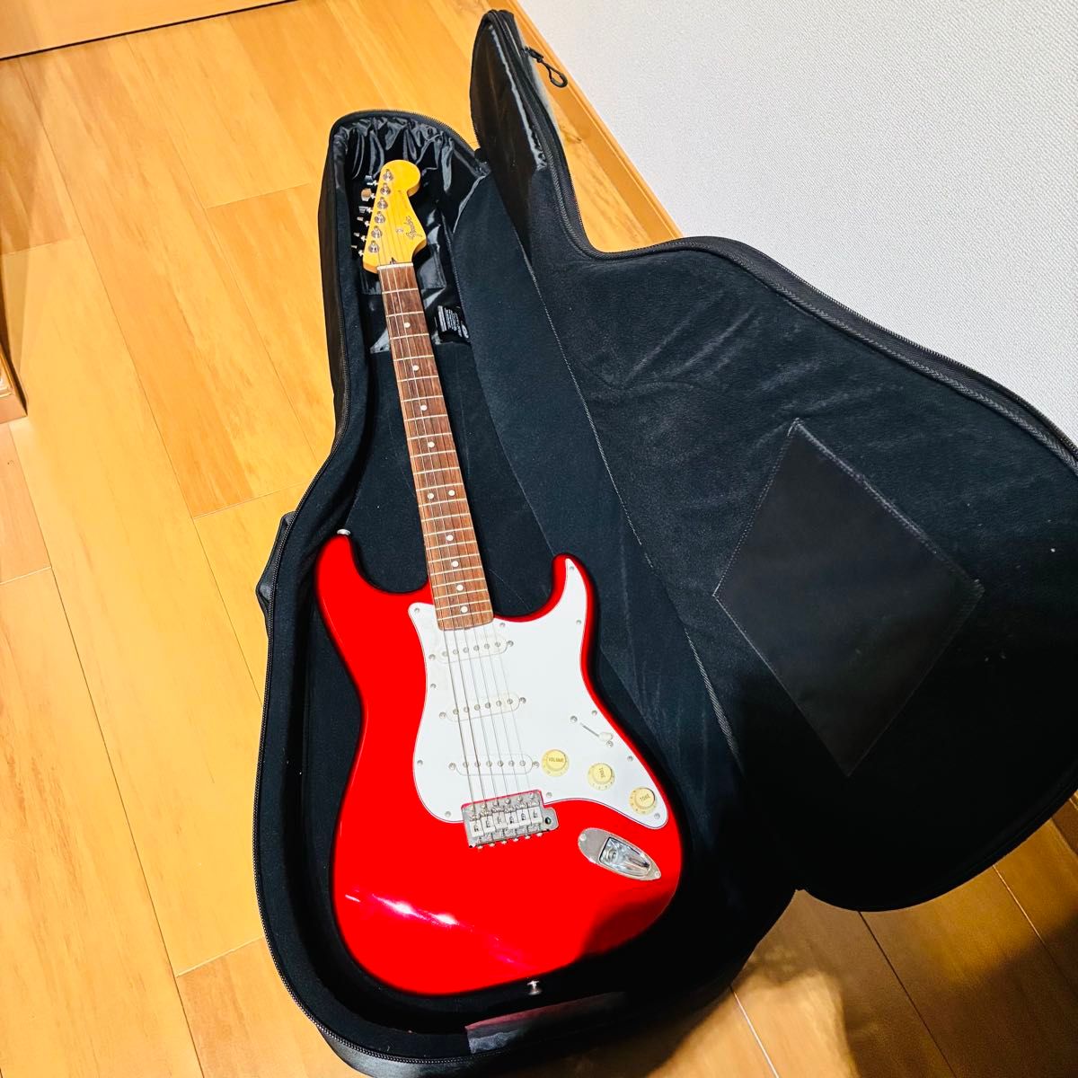 fender japan stratocaster st62 【確認済】レッド ストラトキャスター