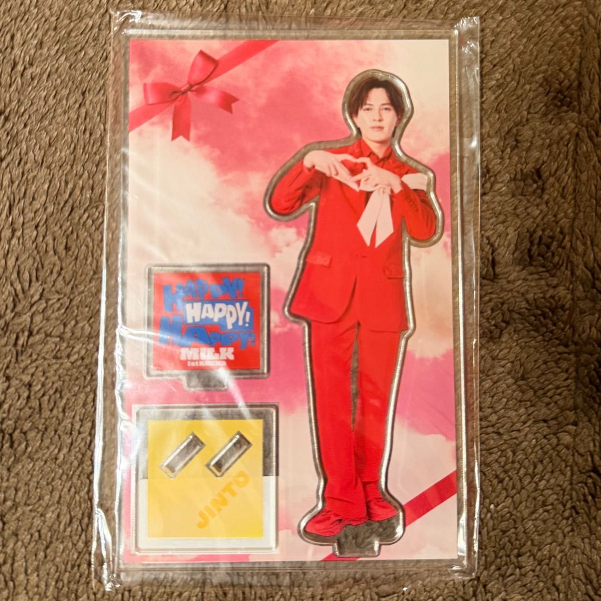 M LK 吉田仁人 アクスタ アクリルスタンド 赤衣装 HAPPY HAPPY HAPPY