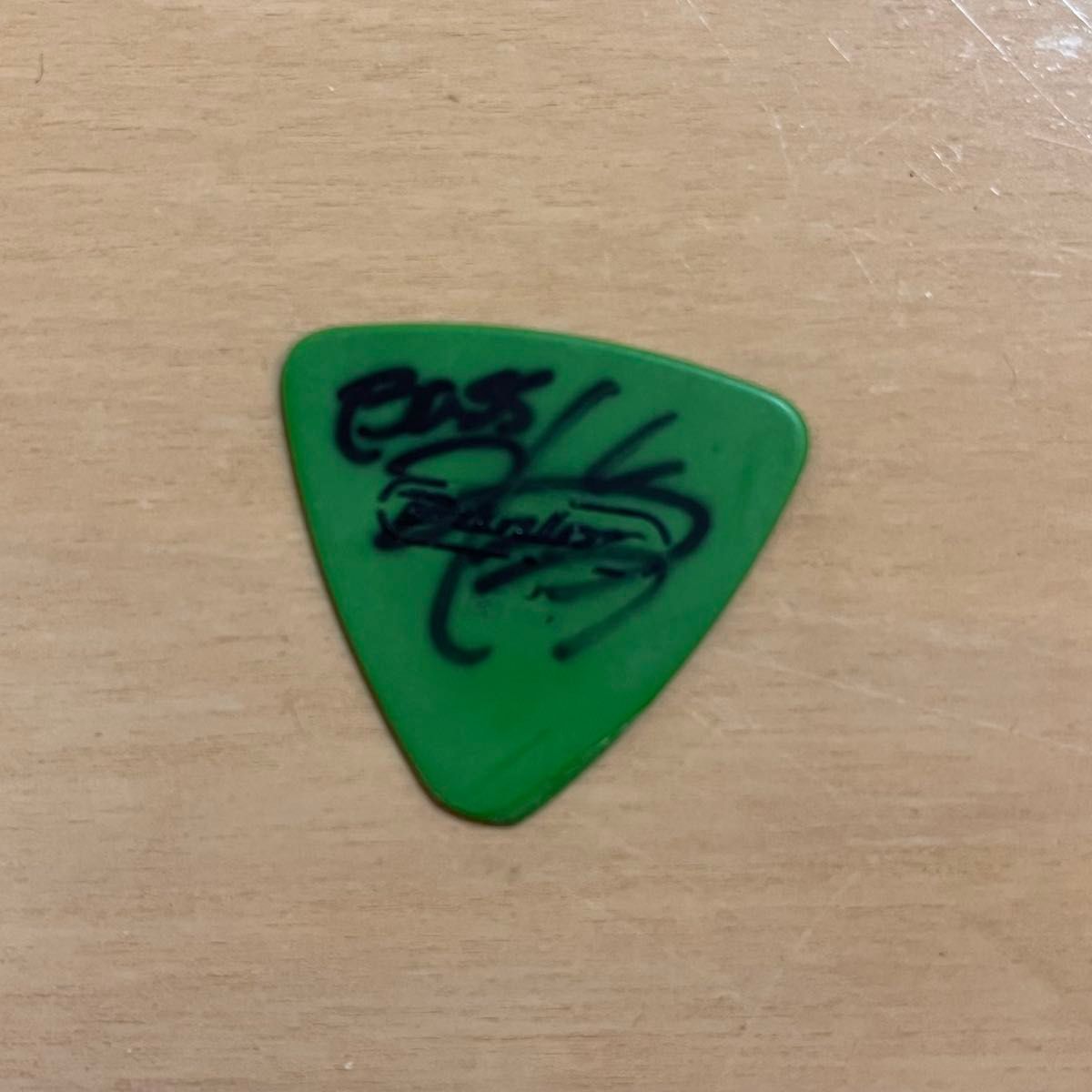 シンガーズハイ みつ ピック サイン入り｜Yahoo!フリマ（旧PayPayフリマ）