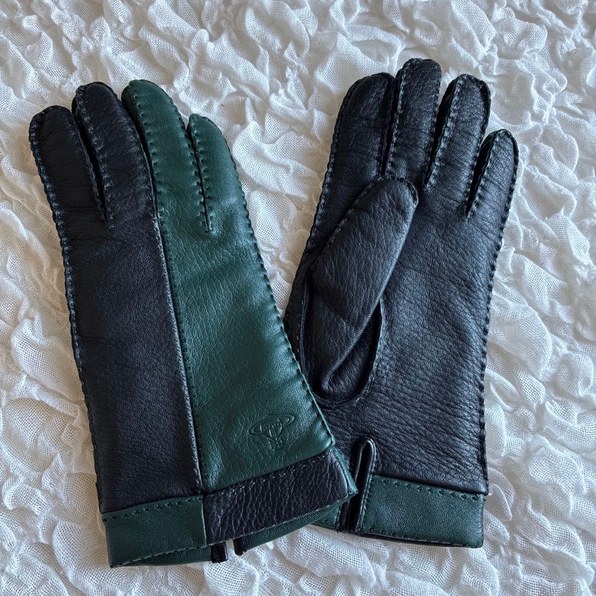 極美》ヴィヴィアン ウエストウッド Vivienne Westwood 鹿革 羊革 手袋
