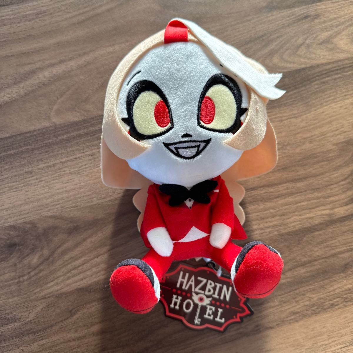 ハズビンホテルへようこそ ハズビン ラウンドワン おすわりぬいぐるみ