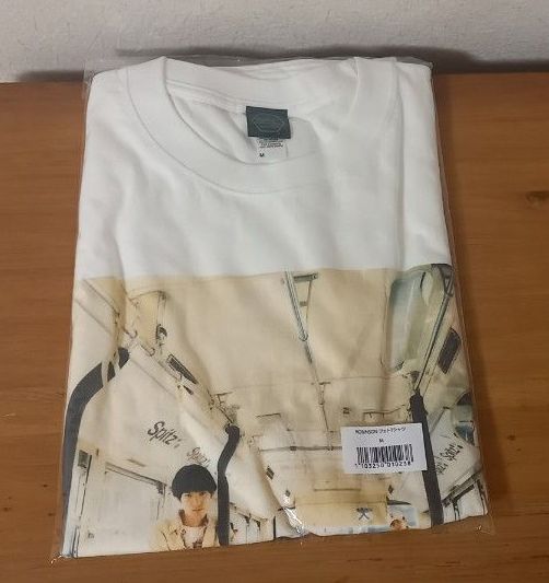 スピッツ ROBINSON フォトTシャツ(Mサイズ)ハチミツ30th Anniversary