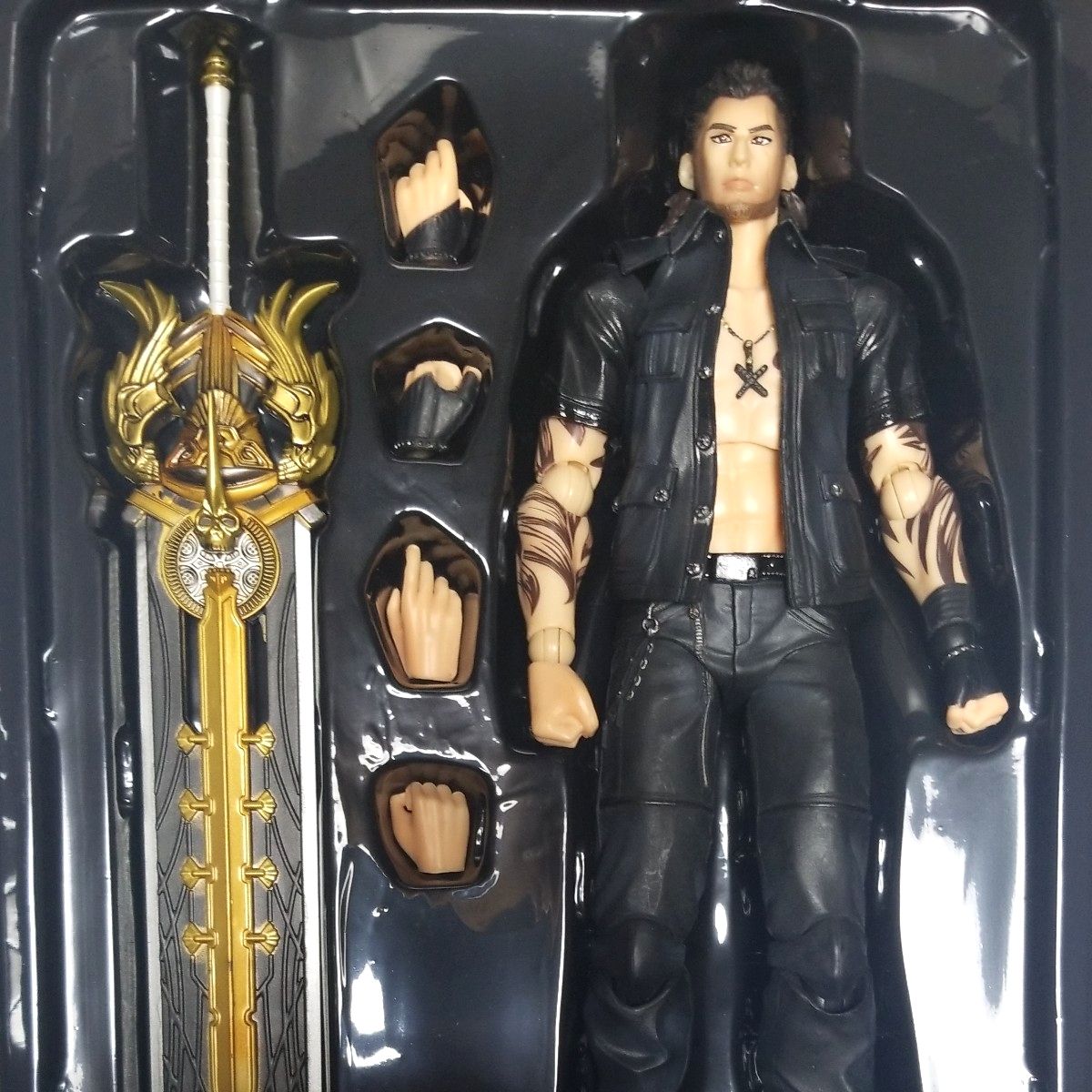 FINAL FANTASY XV PLAY ARTS改 GLADIOLUS グラディオラス｜Yahoo