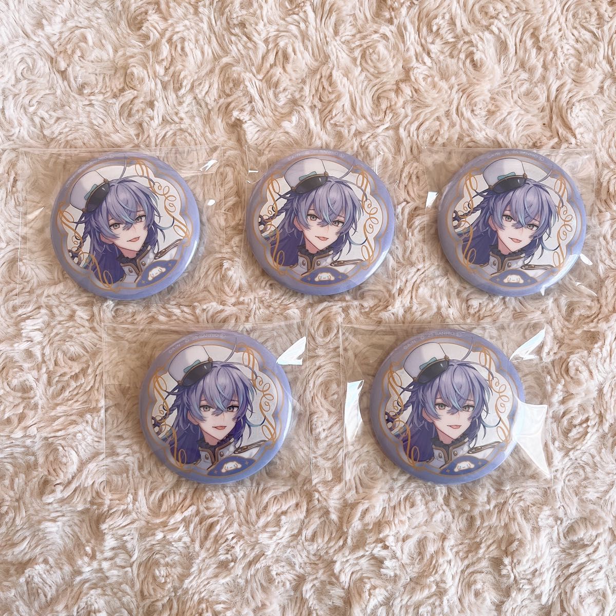 星導ショウ 缶バッジ サンリオ 等身｜Yahoo!フリマ（旧PayPayフリマ）