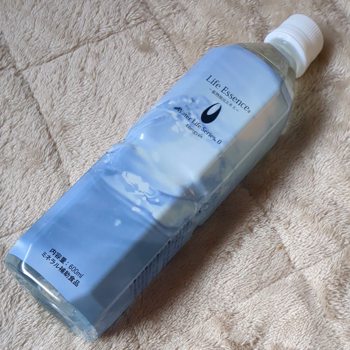 ライフエッセンス ミネラルウォーター 600ml 1本 ポタポタクラブ