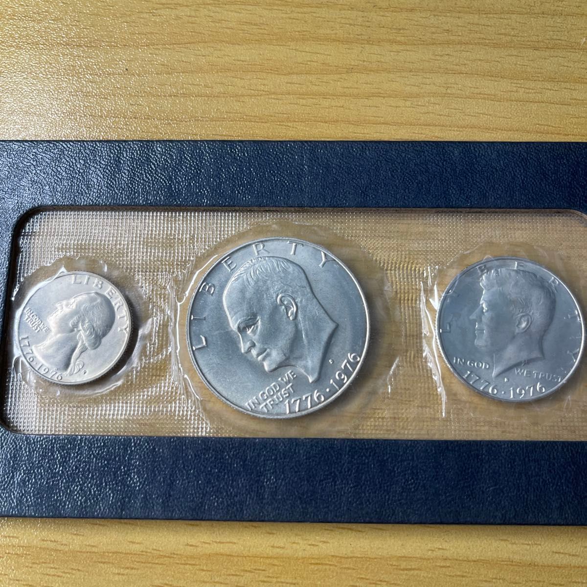 アメリカ建国200周年を記念して発行された銀貨3枚セット(SV400)｜Yahoo