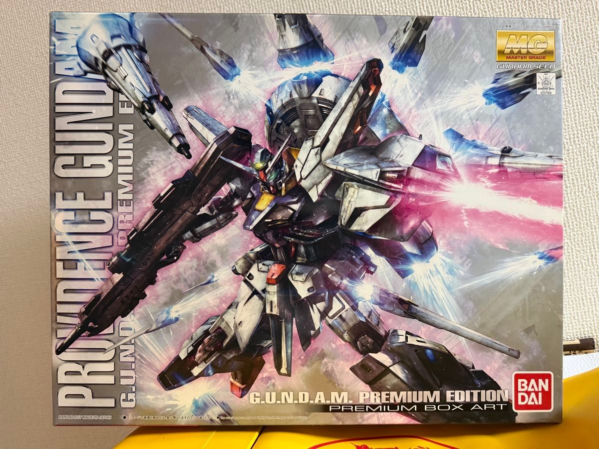 新品未開封未組立】MG プロヴィデンスガンダム G U N D A M プレミアム
