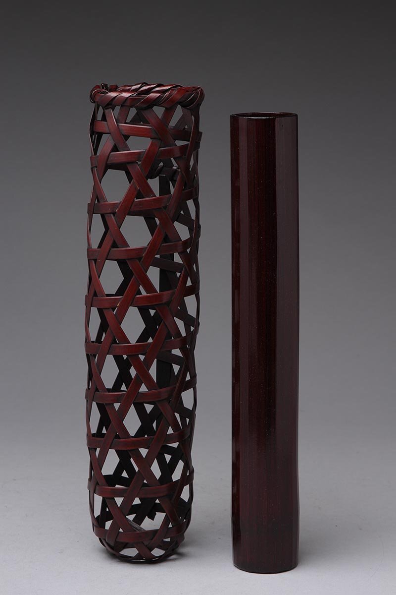 FF009 【二代 田辺 竹雲斎 造】萬年編 掛花籃 高24cm 落し付 共箱