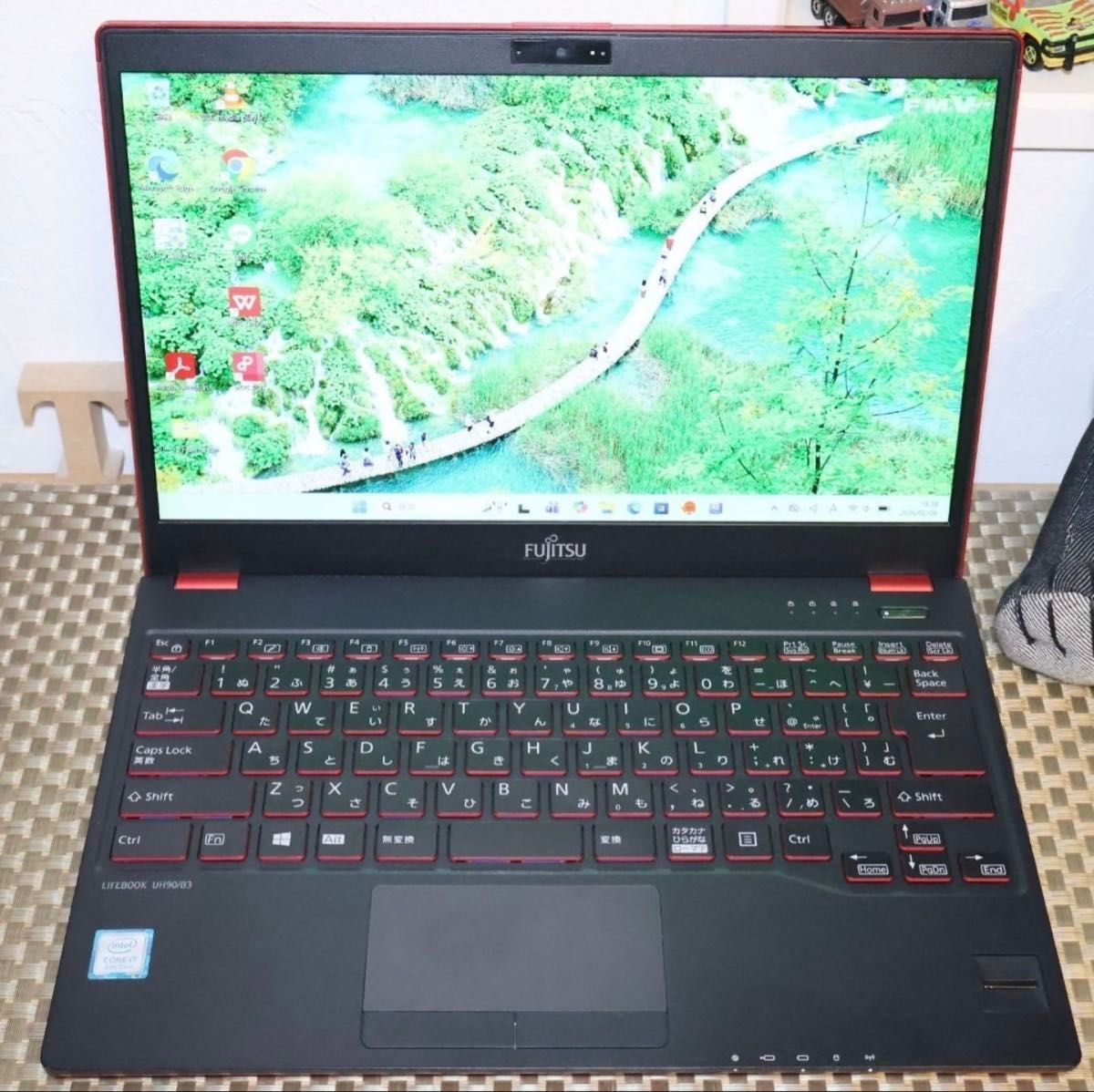 美品 人気の赤Win11公式対応i7/メ8G/SSD/FHDタッチ/無線/カメラ｜Yahoo