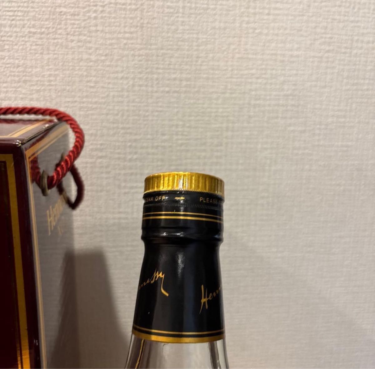 ヘネシー XO 金キャップ ボトル 3000ml 40％ 箱付コニャック 未開封