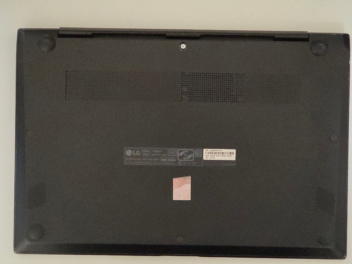 LG gram14 999g超軽量 37時間駆動13世代i5 16Gメモリ｜Yahoo!フリマ