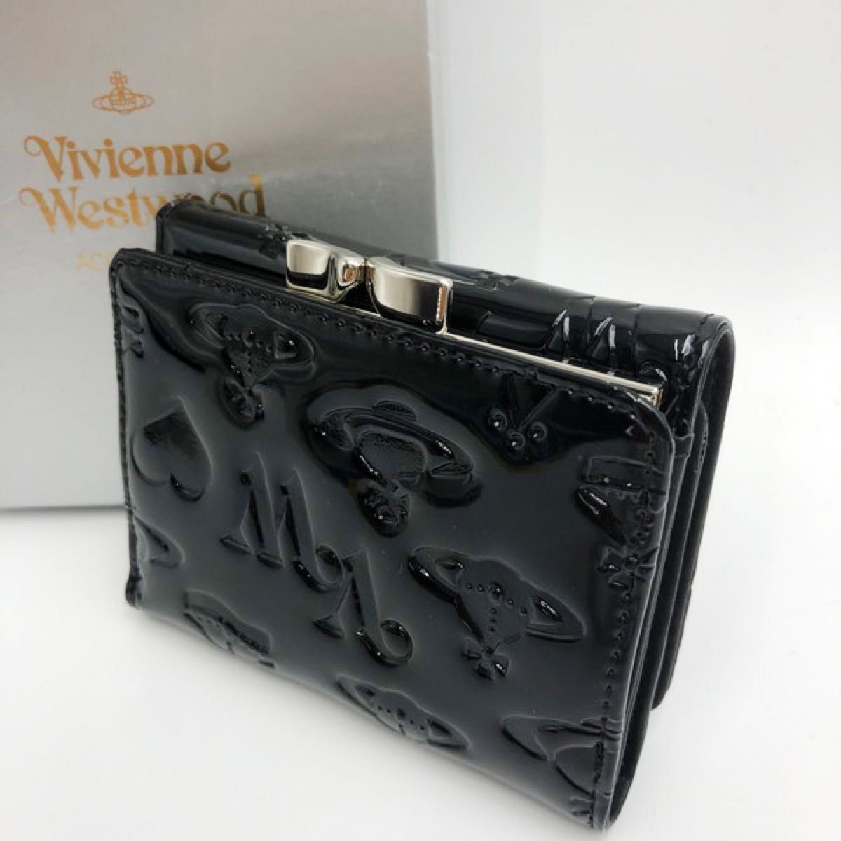 Vivienne Westwood ヴィヴィアンウエストウッド がま口 三つ折り財布