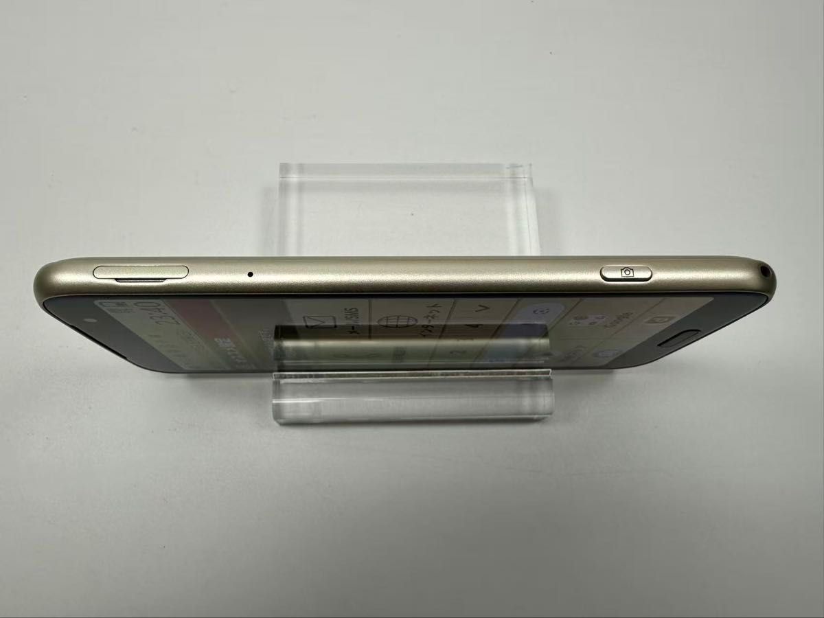 極美品 NTT docomo らくらくスマートフォン F-53E ゴールド｜Yahoo