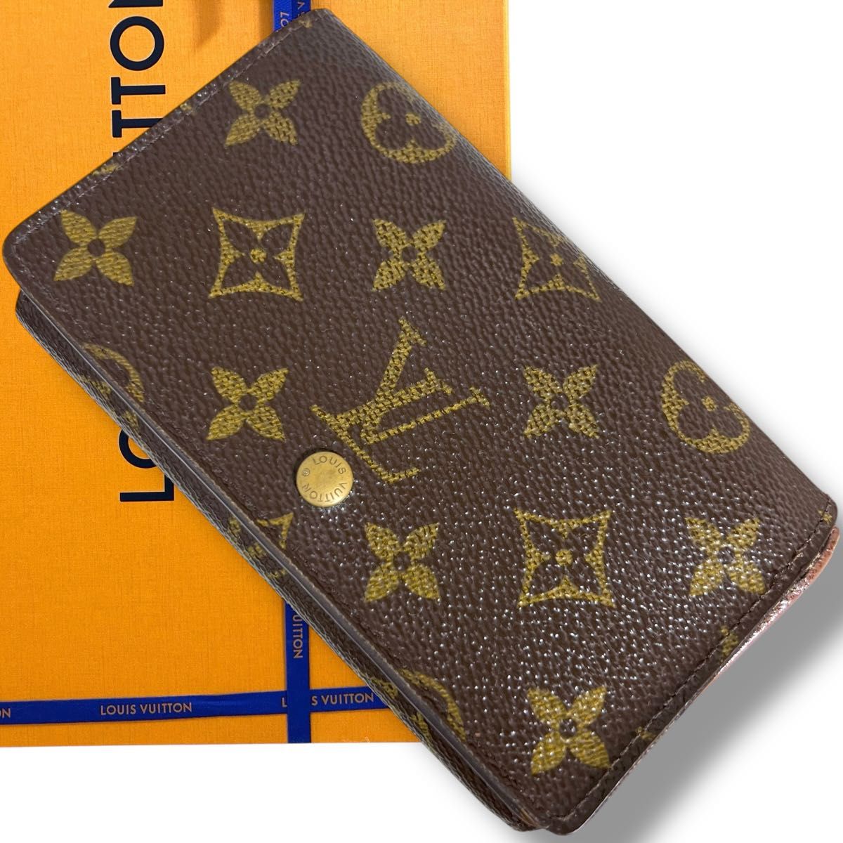 ルイヴィトン 折り財布 ポルトモネビエ トレゾール モノグラム