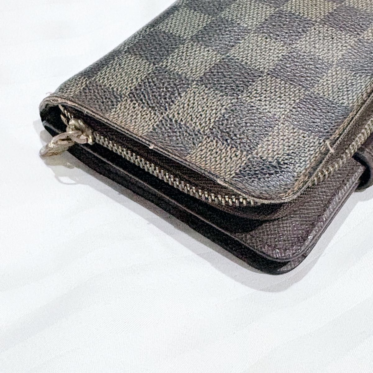LOUIS VUITTON ダミエ コンパクトジップ N61668 エベヌ 二つ折り財布