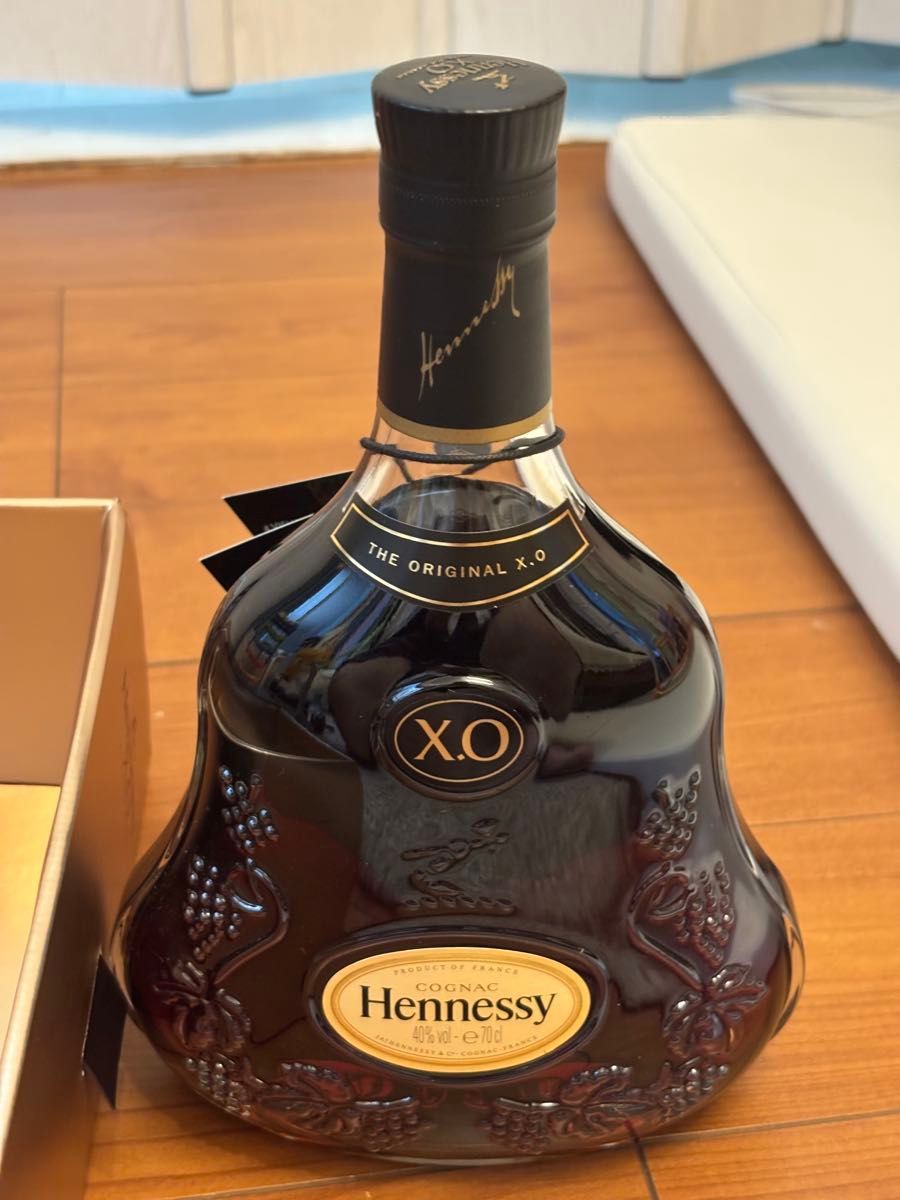 Hennessy XO 金キャップ 箱付き 700ml 未開封 ブランデー 古酒 2017