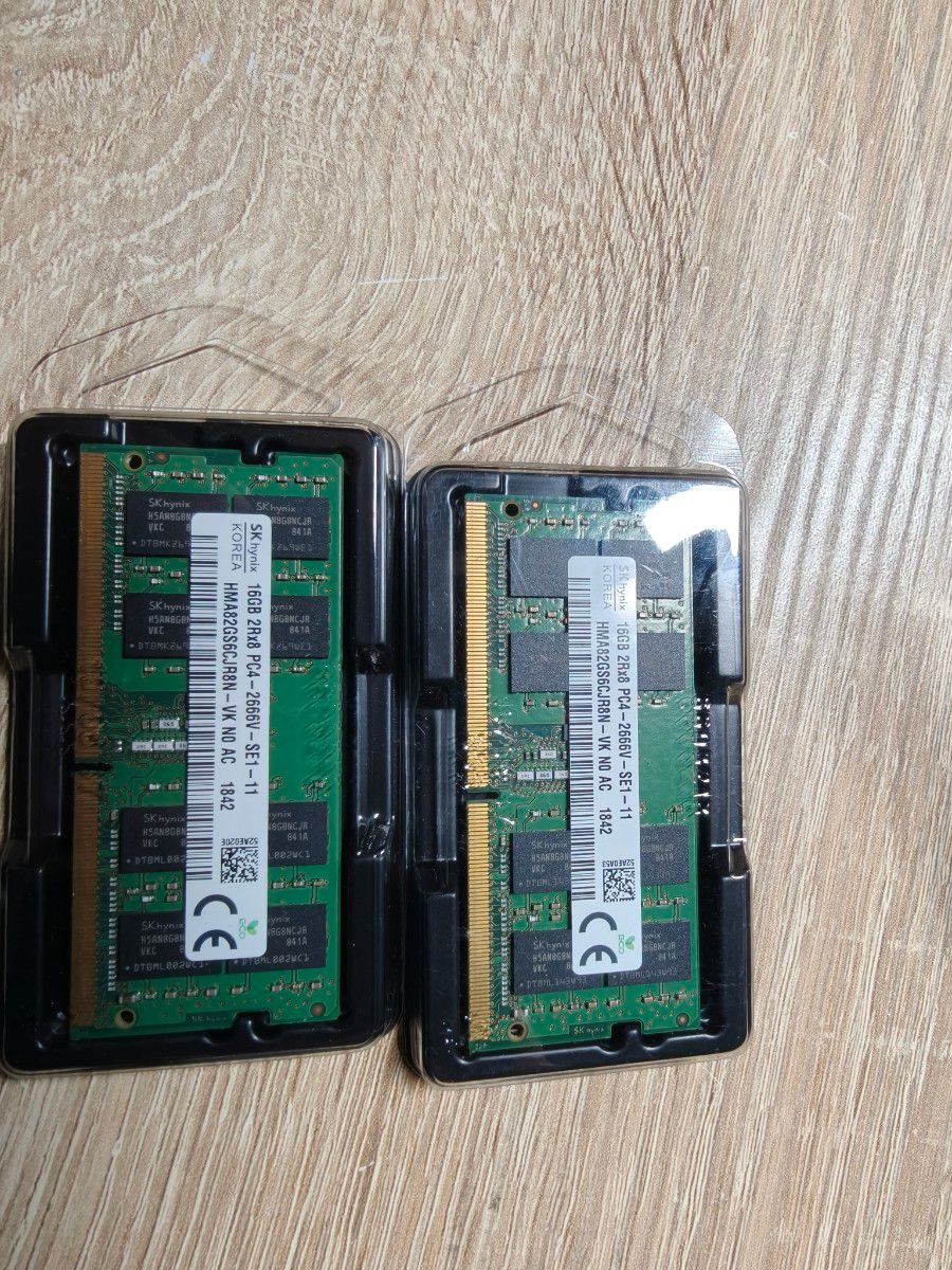 SKhynix 16GB×2枚 計32GB DDR4 PC4-2666V-SE1-11 ノートPC メモリ