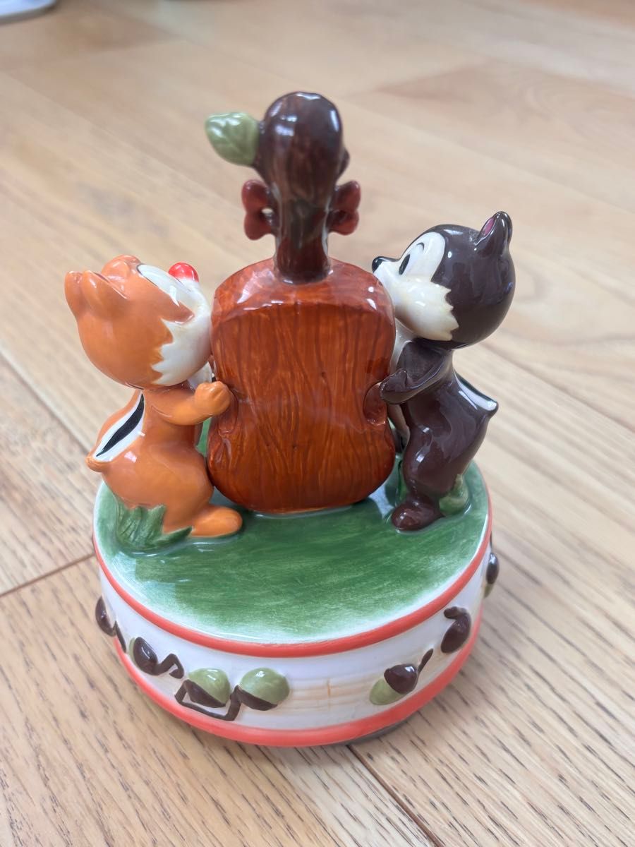 ディズニー デール チップ 陶器製 オルゴール インテリア チップと