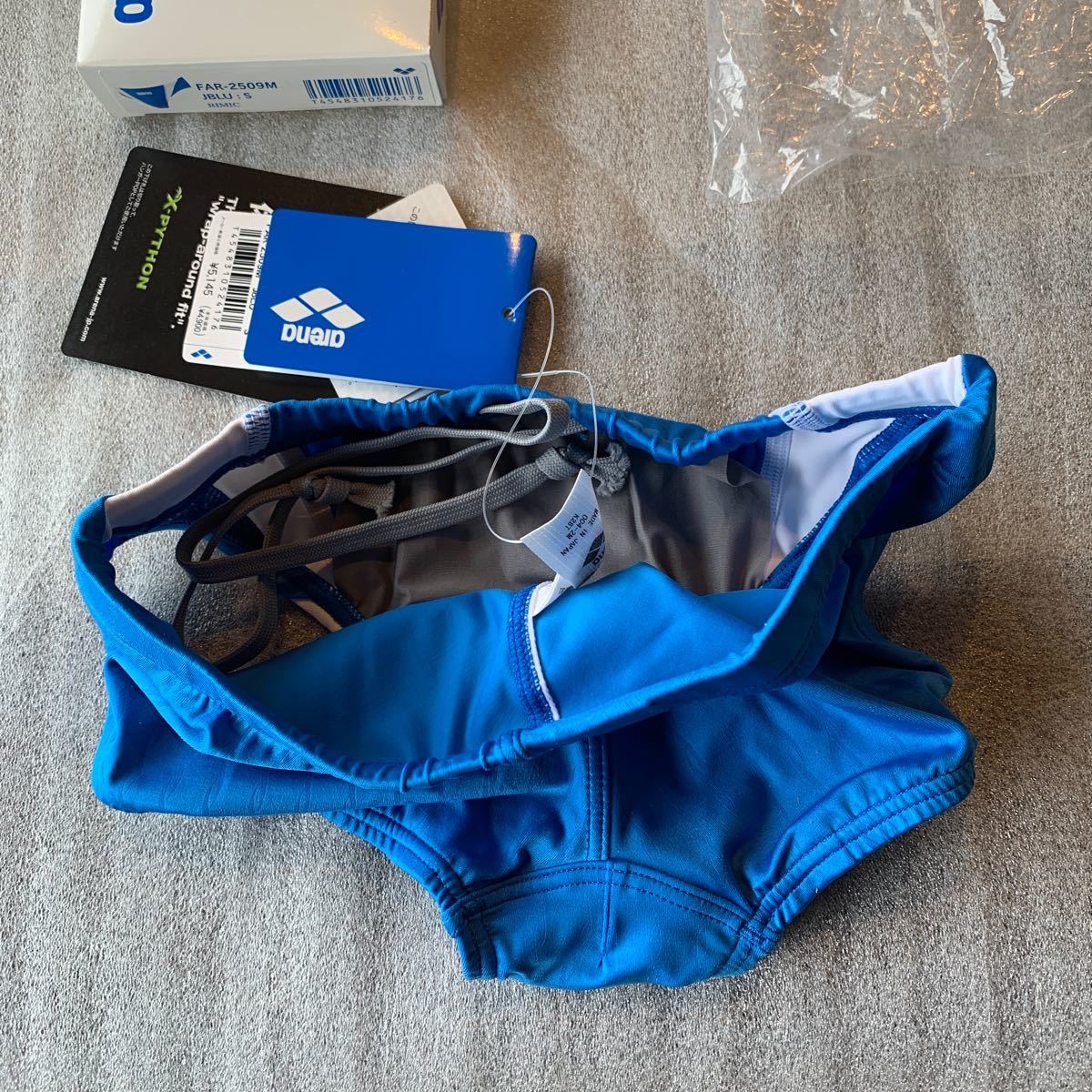 アリーナ arena 競泳水着 競パン 水球ヤンキース Sサイズ 希少 未使用