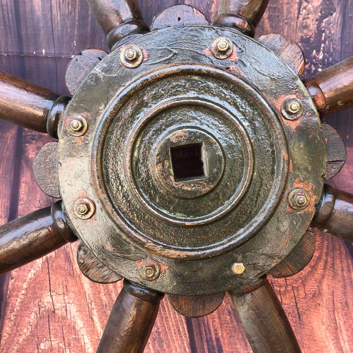 舵輪特大 径120cm 無垢材 アンティーク ラット 船舶 舵 操舵輪 船舵