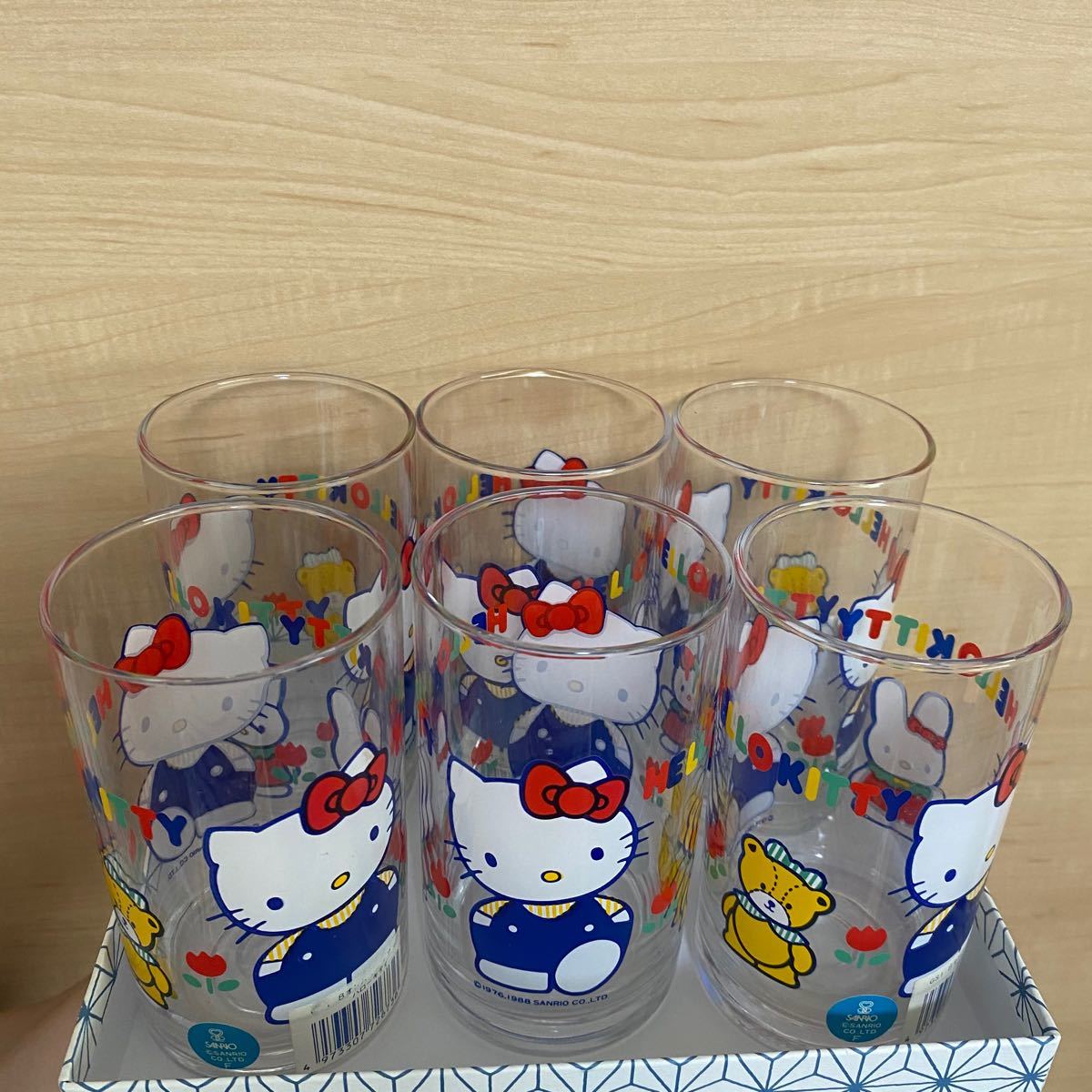 サンリオ キティちゃん コップ レトロ ガラス 昭和 グラス