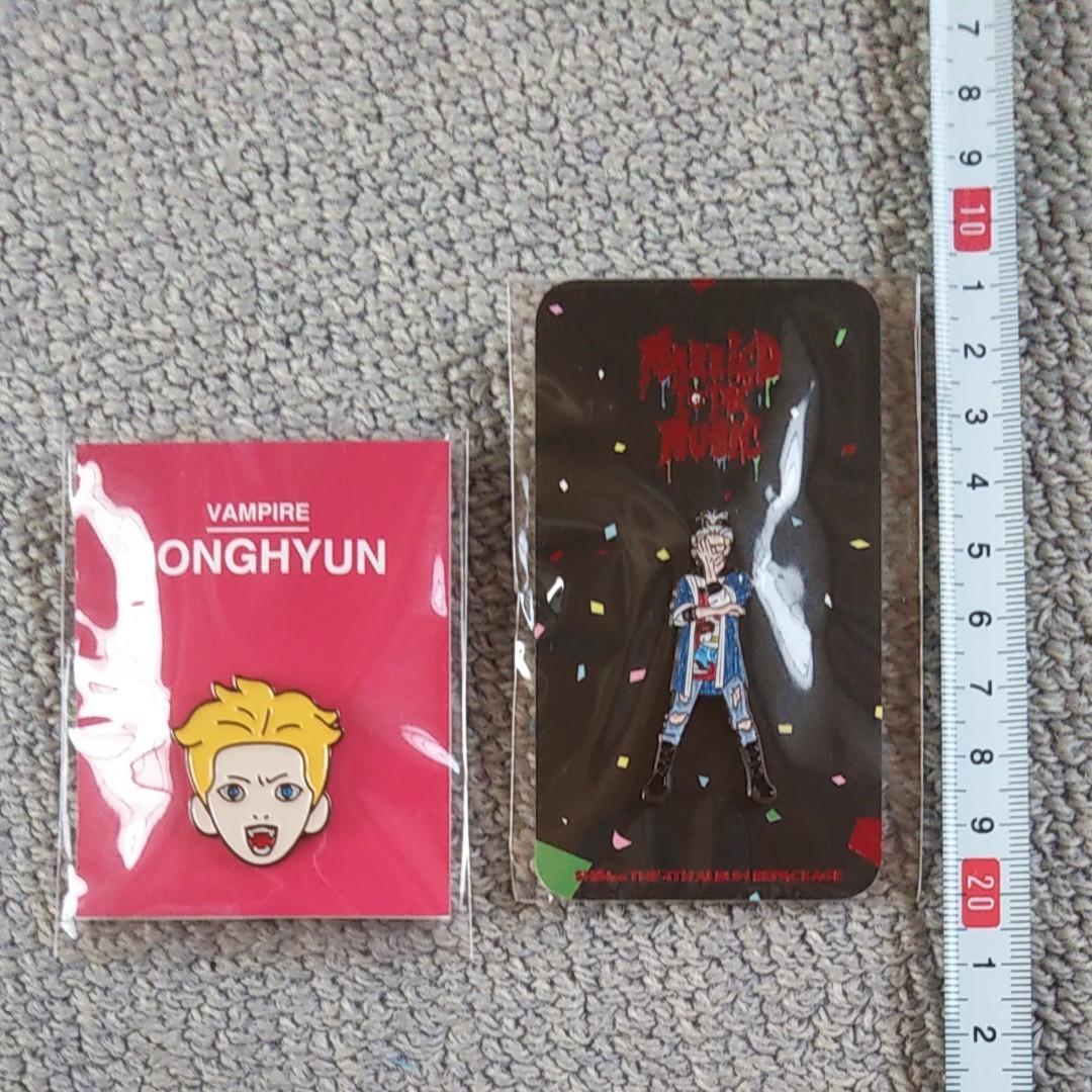 SHINee ジョンヒョン ピンバッジ チョア 5個セット