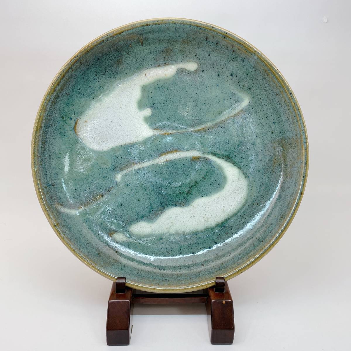 濱田庄司(浜田庄司) 黒釉流描皿 濱田友緒識箱 益子焼