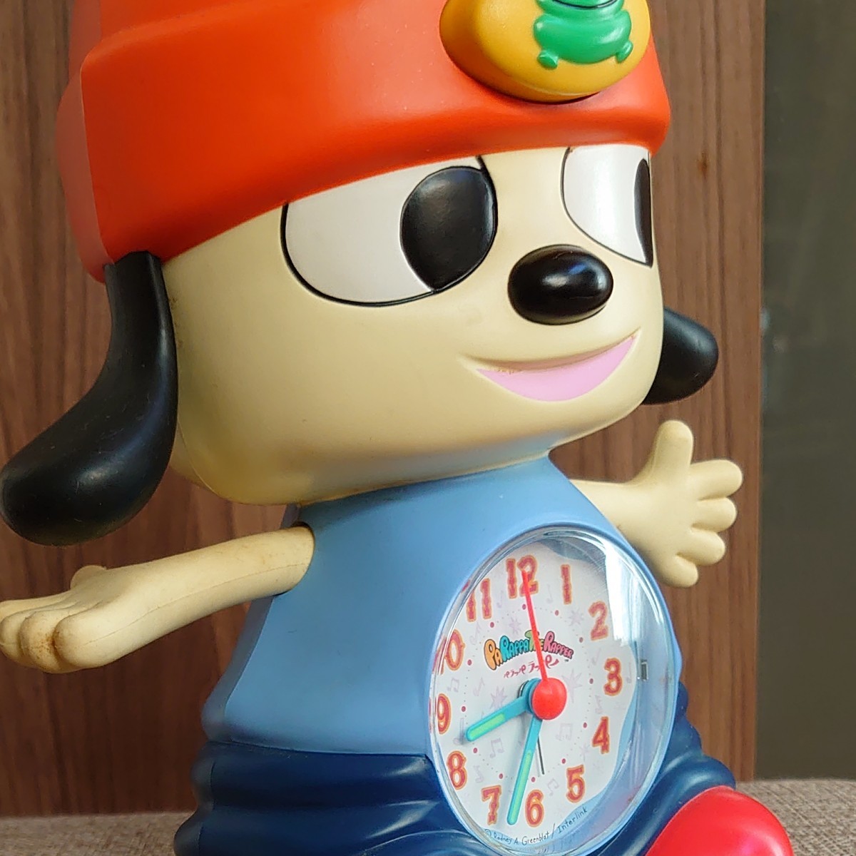 パラッパラッパー 目覚まし時計 Amazon.co.jp: ウンジャマラミー