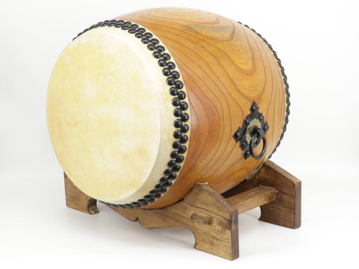 和太鼓 くり抜き1尺3寸 太鼓センター】長胴太鼓（欅材くりぬき胴）