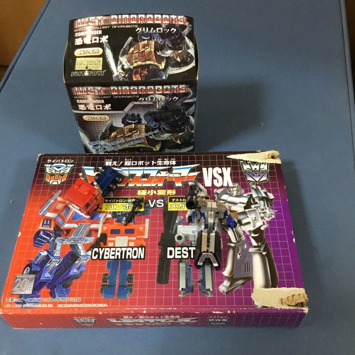 トランスフォーマータカラVSXサイバトロンコンボイデストロメガトロン