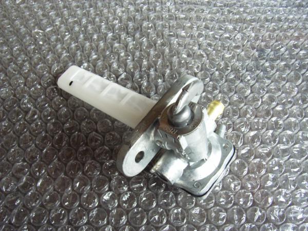 GSX250E ガソリンコック 新品即決 SUZUKI 購入 純正 GSX400E ゴキ