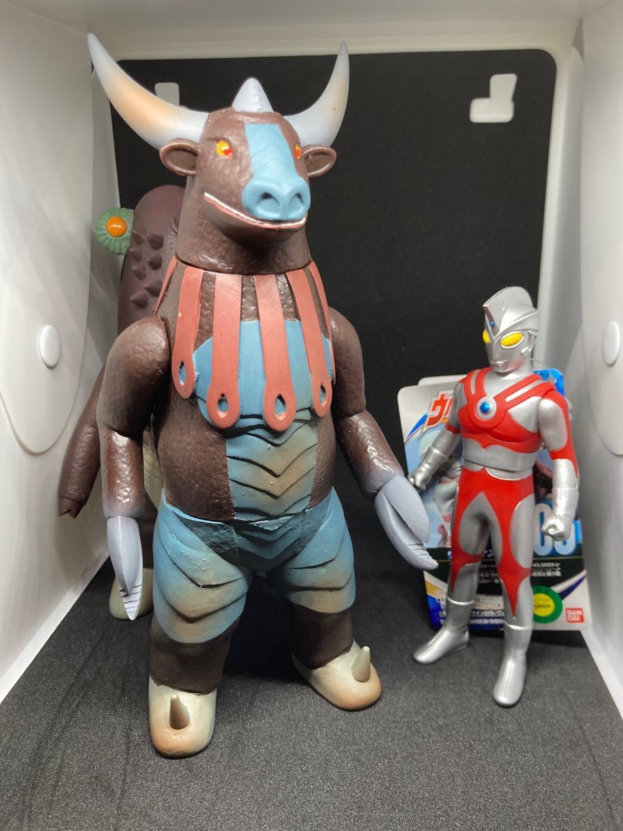 ウルトラマンA＆登場超獣・異次元人（バンダイ）ソフビ18体セット＋1