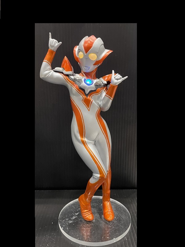 ウルトラウーマングリージョ ガレージキット Amazon.co.jp: 財団X