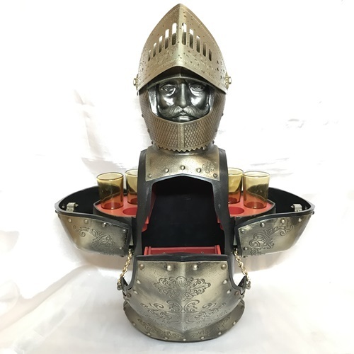 NIKKAウィスキー西洋甲冑騎士 甲冑 デキャンタ ショットグラスセット